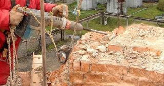 Демонтаж дымовых труб в Новокубанске - профессиональные услуги от Сварной-Нкб от 508 руб.