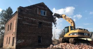 Демонтаж кирпичного дома Новокубанск, цена от 2894 руб.